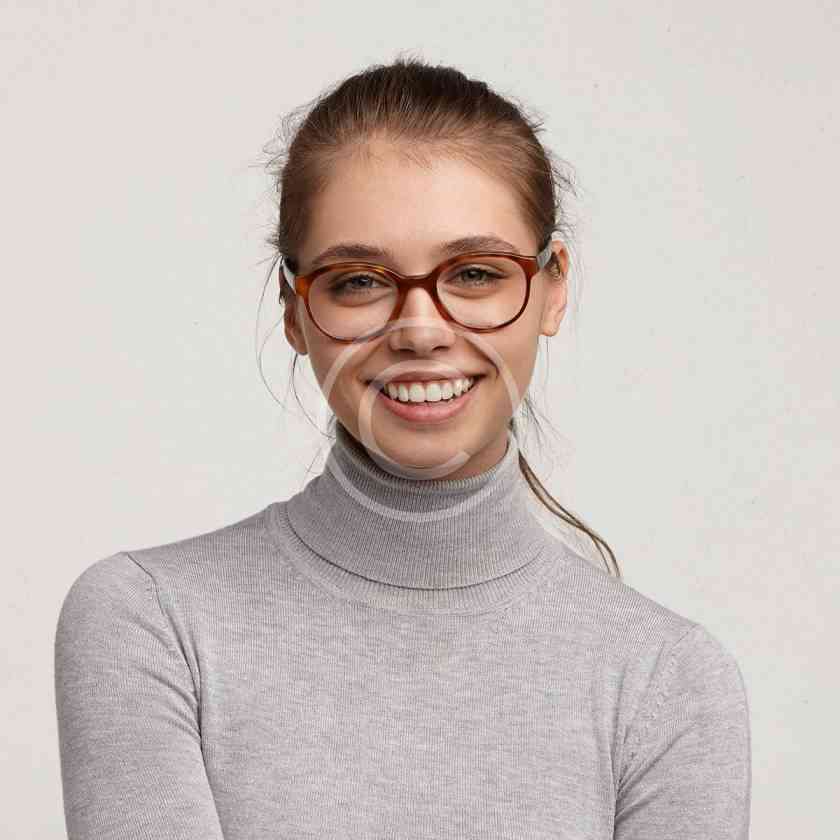 ناتالی جونز